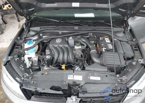 2013 Volkswagen Jetta 2.0L S z USA, uszkodzony, nr VIN 3VW2K7AJ4DM216470